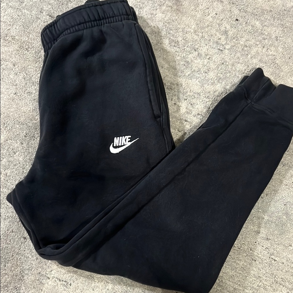Men’s Nike Sweatpants, size S